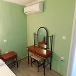 House Eugenia * 사르티