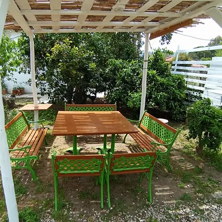 House Eugenia
