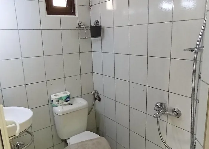 House Eugenia Apartman Szárti