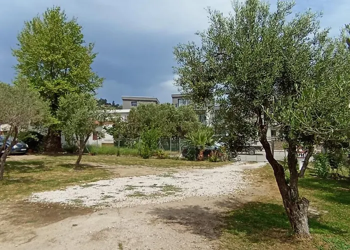 House Eugenia